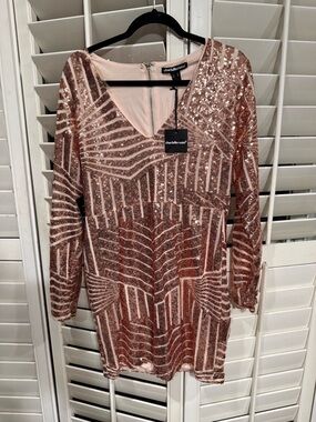 Charlotte Russe Rose Gold Sequin Long Sleeve V-Neck Mini Dress